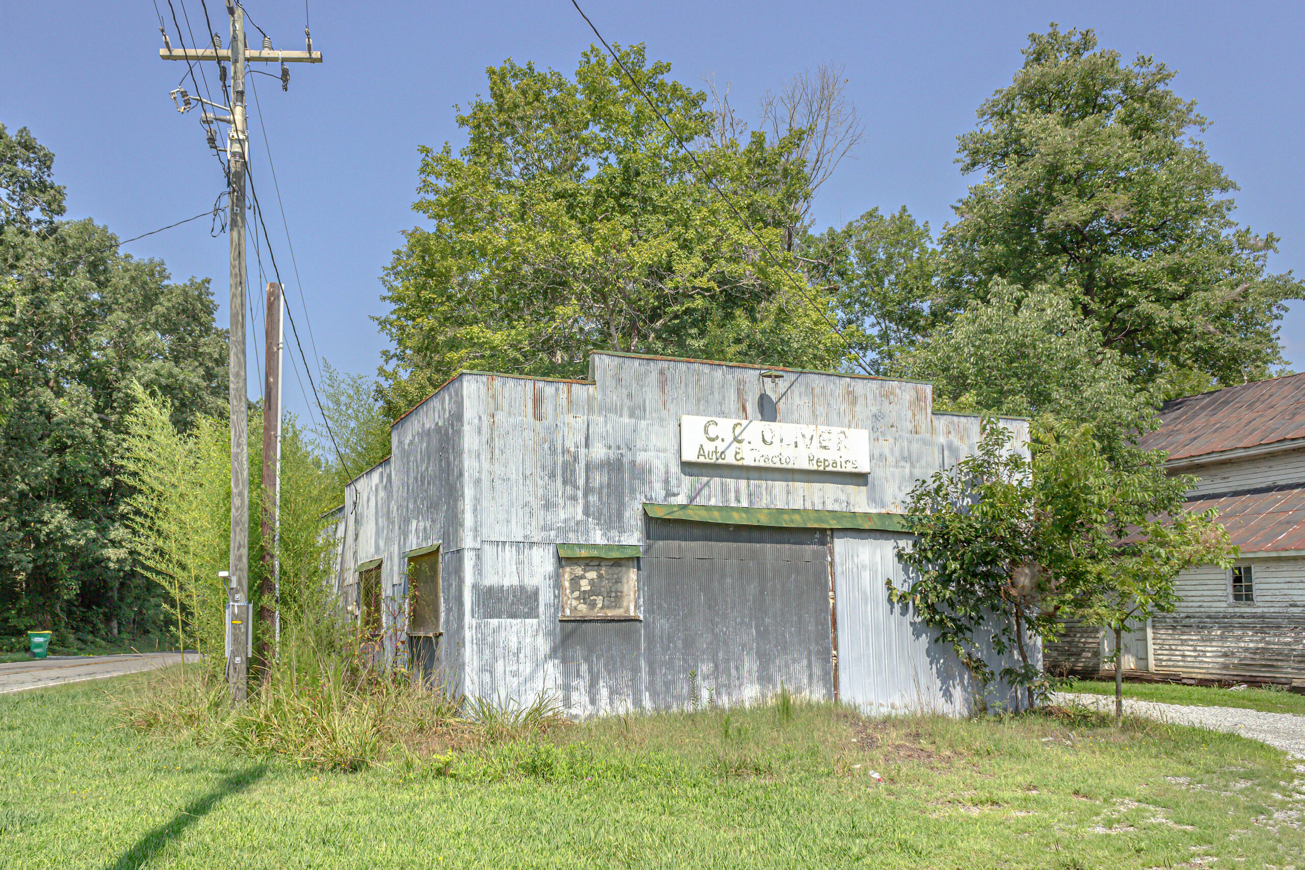 CC Oliver Repair Shop