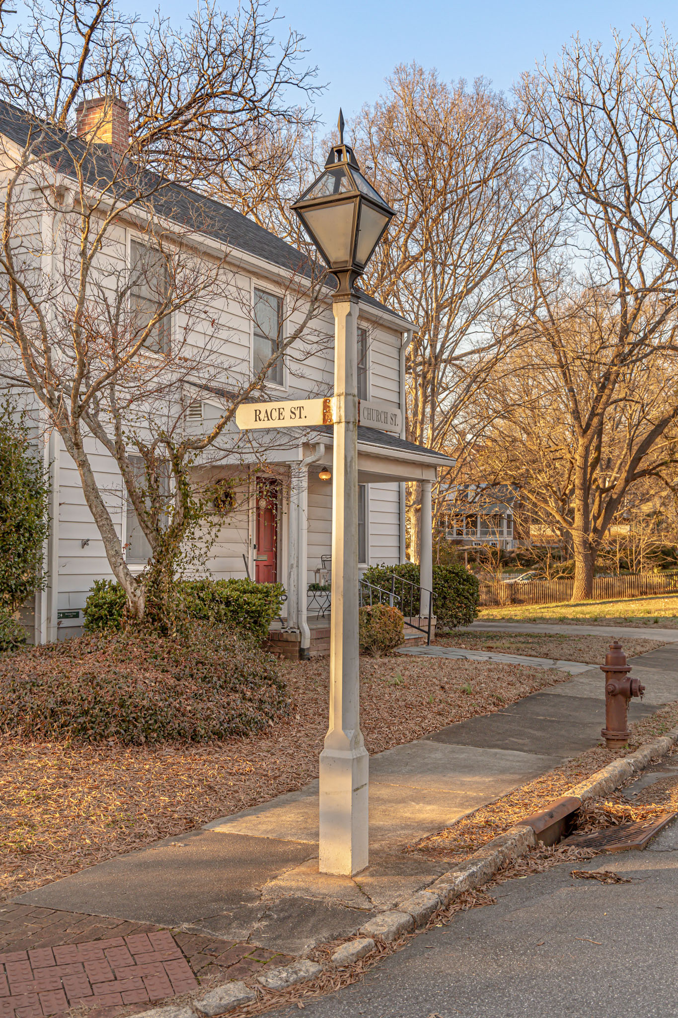 Race St and Church St, Old Salem